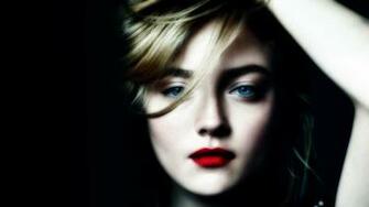 Dakota Fanning Wallpaper X Net