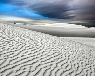 White Sands Wallpaper