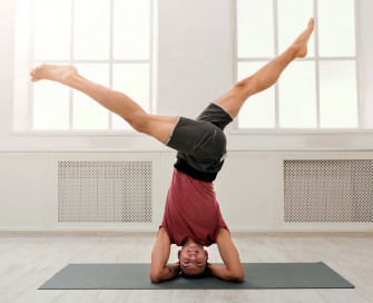 Awesome Yoga Poses For Men Wallpaper