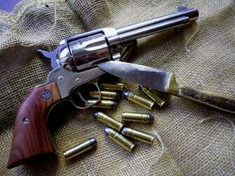 Sfera Gun Club Daily Wallpaper