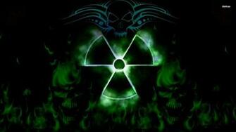 Wallpaper Toxic Sign And Skulls