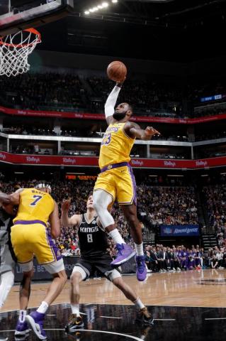 Photos Lakers Vs Kings Los Angeles In