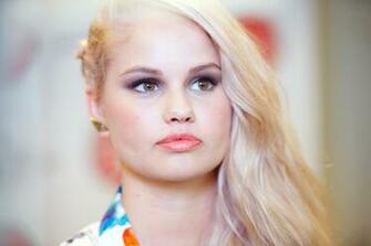 Debby Ryan Wallpaper Full HD Pictures