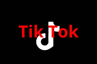 Famous Tiktokers Wallpaper