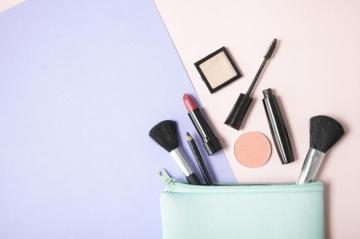 Cosmetics Wallpaper Product Beauty Brush Eye Shadow