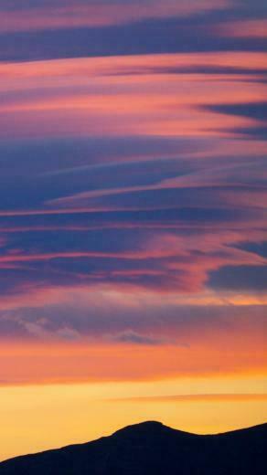 The Evening Cloud iPhone 5s Wallpaper