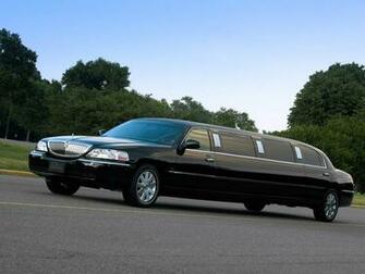 Lincoln Town Car Limousine