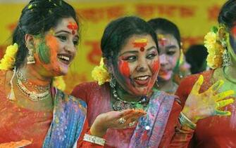 Plying Holi Festival Wallpaper New HD