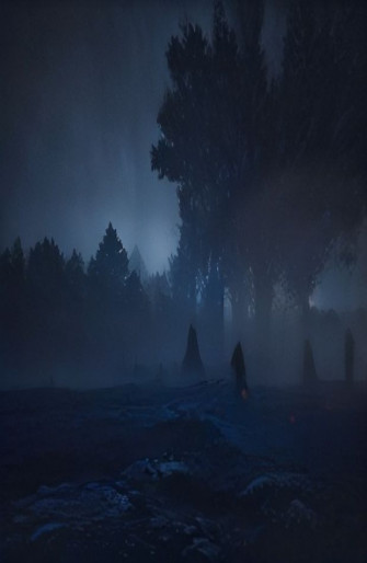Dark Netflix Wallpaper