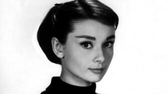 Audrey Hepburn Desktop Wallpaper