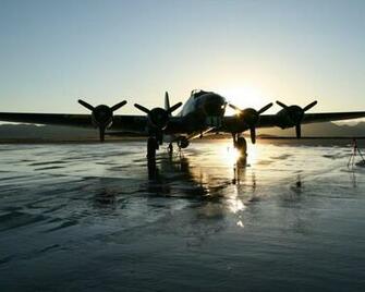 B17 Flying Fortress Wallpaper HD