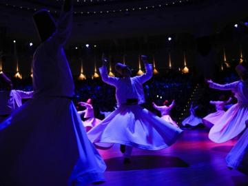 Photos Whirling Dervish Ritual Honors Rumi The Sufi Mystic Poet