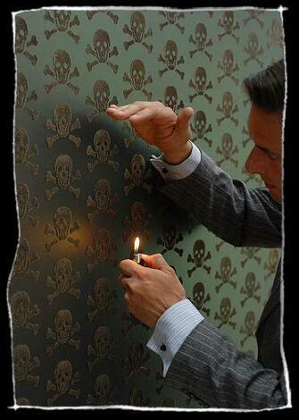 Beware The Moon Skull Wallpaper Diy Halloween
