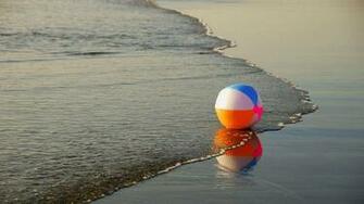 Red And White Ball Decor Sea Waves Beach HD Wallpaper
