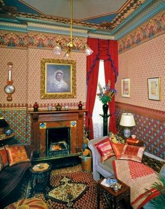 Guide To Reproduction Wallpaper Old House Online