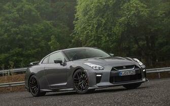 Wallpaper Nissan Gt R Gray Stock