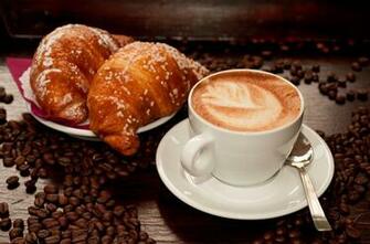Croissant HD Wallpaper