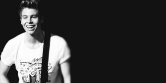 5sos Graphics