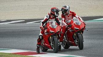 New Ducati Panigale V4 R Pure Racing Adrenaline