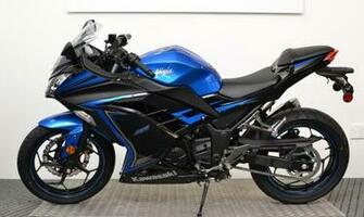 Kawasaki Ninja Black Foto Bugil