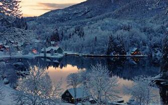 Mountain Resort Winter Macbook Pro Wallpaper