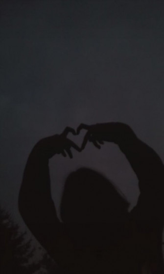 Aesthetic Grunge Black Wallpaper