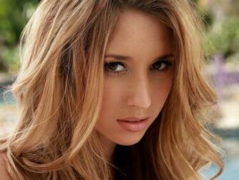Shay Laren Wallpaper