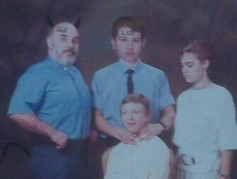 Information Ehow Embarrassing Family Photos Wallpaper Clinic