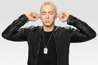 Eminem Plastic Surgery Changed His Face Completely