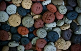Funny Face Rocks Wallpaper