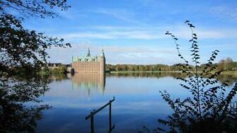 Denmark Frederiksborg Palace Wallpaper Background Desktop Windows