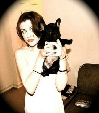 Frances Bean Cobain Image Wallpaper And