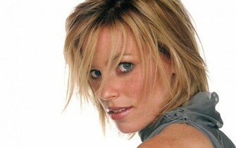 Elizabeth Banks Wallpaper HD Early