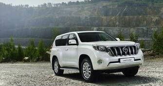 Toyota Land Cruiser Wallpaper HD