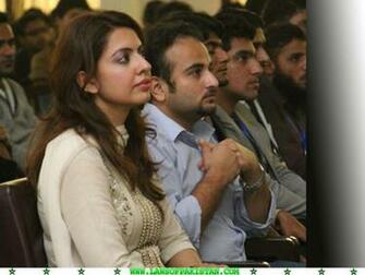 Sidra Iqbal Hot Pic