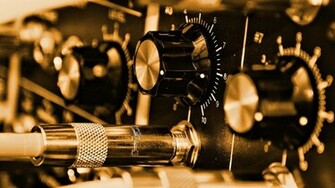 Amplifier Controls Music Desktop HD Wallpaper