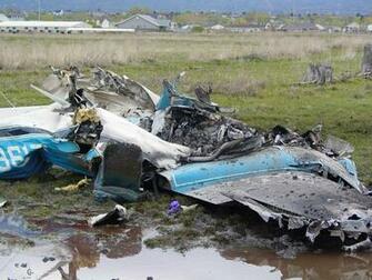 Plane Crashes HD Wallpaper