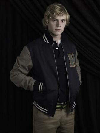 Evan Peters HD Desktop Wallpaper 7wallpaper Net