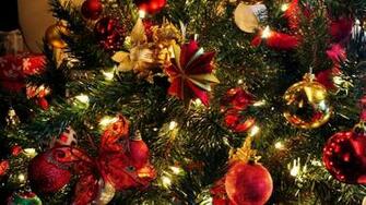 Toys Garland Holiday New Year Christmas 4k Ultra HD Background
