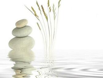 Reflexion In Water Desktop Wallpaper