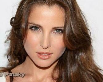 Elsa Pataky Wallpaper Automotive