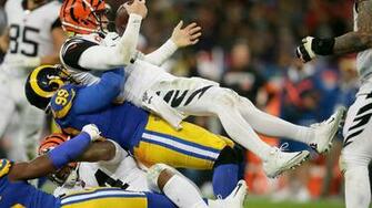 It S Home Rams Star Donald Embraces Pittsburgh Roots Wtnh