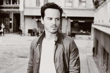 Andrew Scott HD Wallpaper Background Image