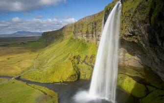 Official Windows Wallpaper Pack M3 Build Desktop