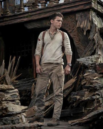 Slideshow Uncharted Movie Image