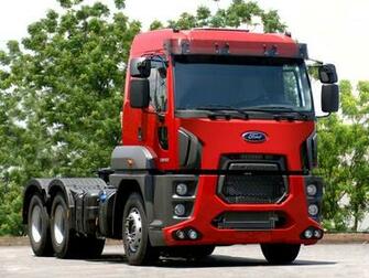 Ford Cargo Semi Tractor G Wallpaper