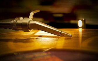 Technics Turntable W Ortofon Needle World Wallpaper Collection