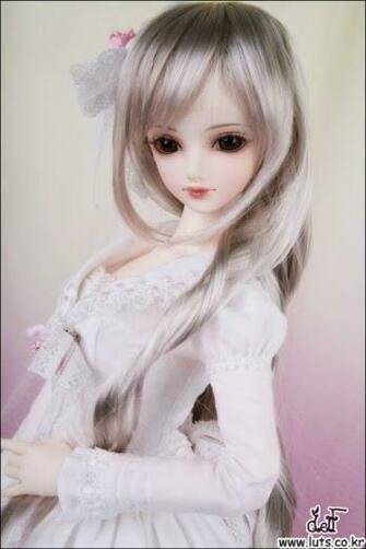 Barbie Dolls Wallpaper Cute Dress
