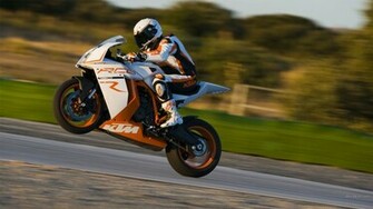 Ktm Rc8 Wheelie Sportbike Wallpaper