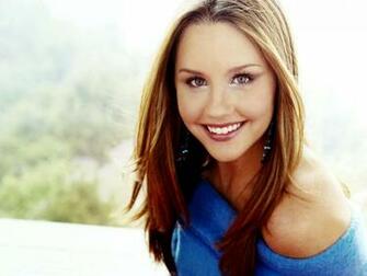 Amanda Bynes Bikini Wallpaper Media